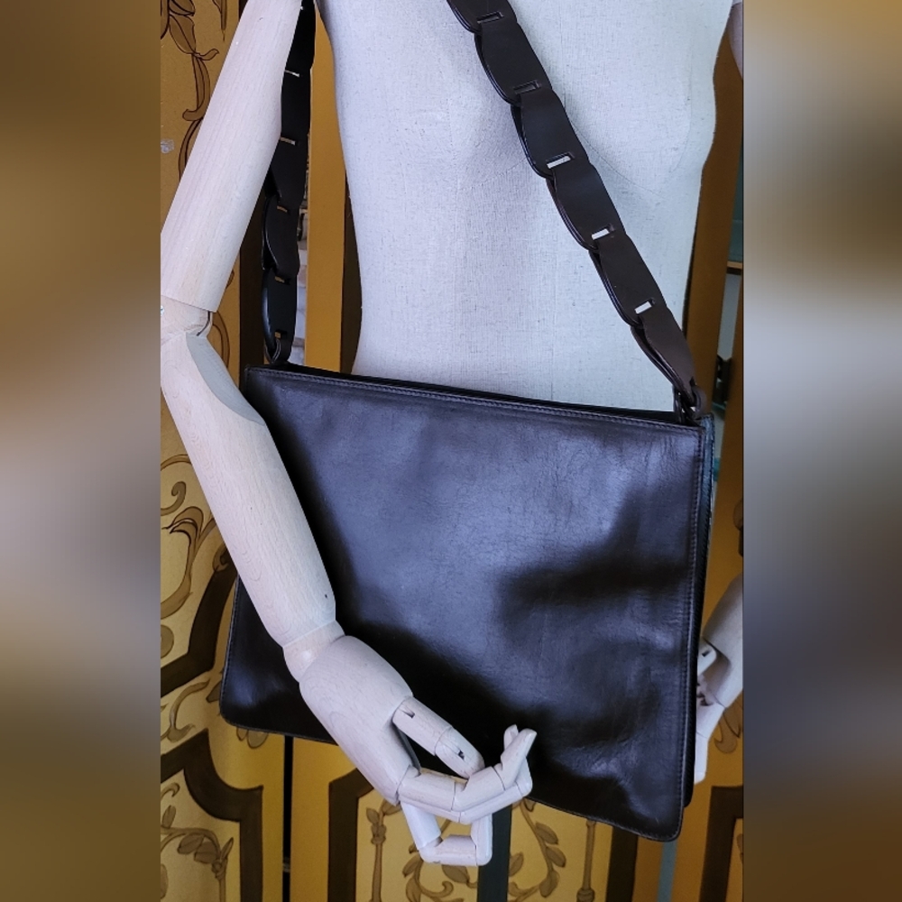 GUCCI Vintage Brown Leather Bag Uniqe Style